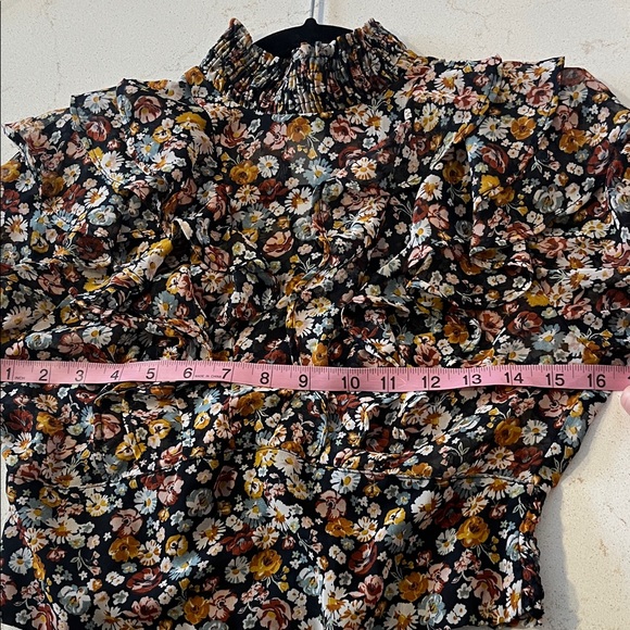 Zara Black Floral Ruffle Blouse - Picture 6 of 6